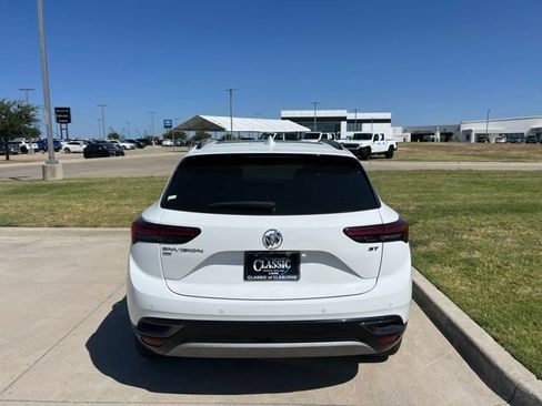 Used 2023 Buick Envision Essence w/ Sport Touring Package AWD/4WD image 4