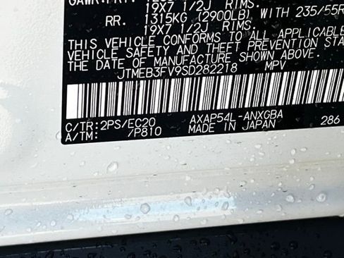 Used 2025 Toyota RAV4 XSE image 37