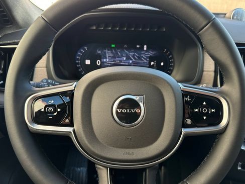 New 2026 Volvo XC90 B5 Ultra w/ Protection Package Premier AWD/4WD image 22