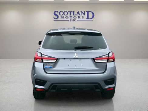 Used 2025 Mitsubishi Outlander Sport ES AWD/4WD image 7