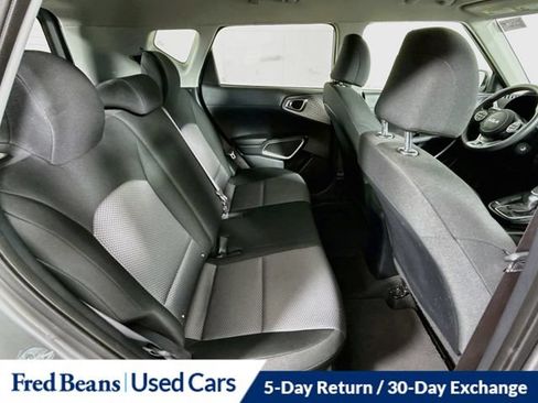 Used 2024 Kia Soul LX w/ Option Group 015 FWD image 31
