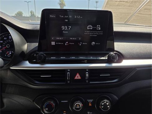 Used 2023 Kia Forte LXS FWD image 14