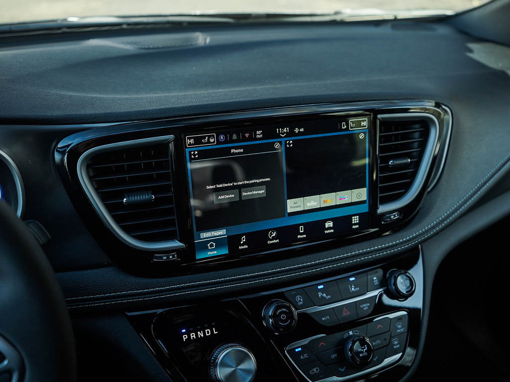New 2026 Chrysler Pacifica Select AWD/4WD image 24