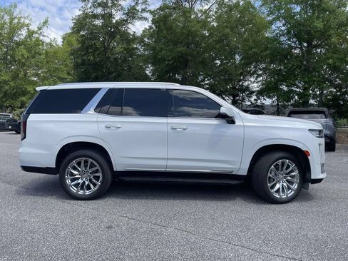 Used 2023 Cadillac Escalade Premium Luxury w/ LPO, Radiant Package AWD/4WD image 2