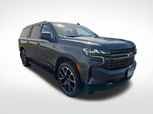 Used 2021 Chevrolet Suburban RST w/ Luxury Package AWD/4WD image 15