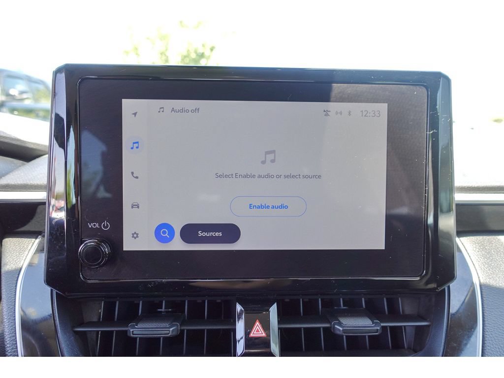 Used 2025 Toyota Corolla LE FWD image 19