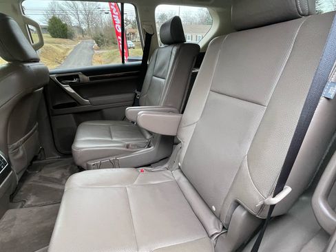 Used 2017 Lexus GX 460 Premium image 20