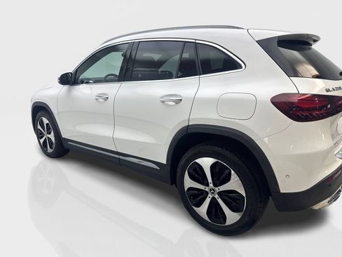 Used 2025 Mercedes-Benz GLA 250 image 14