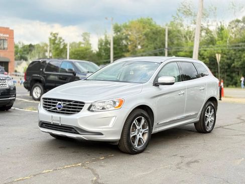 Used 2015 Volvo XC60 T6 Platinum AWD/4WD image 5