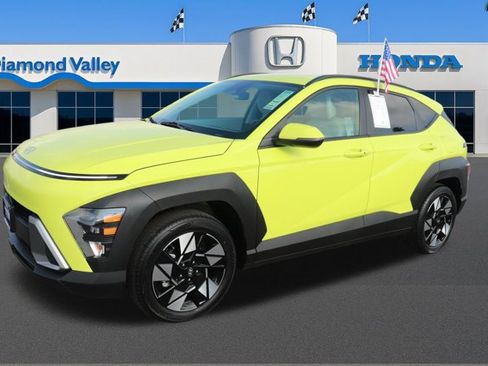 Used 2025 Hyundai Kona SEL image 3