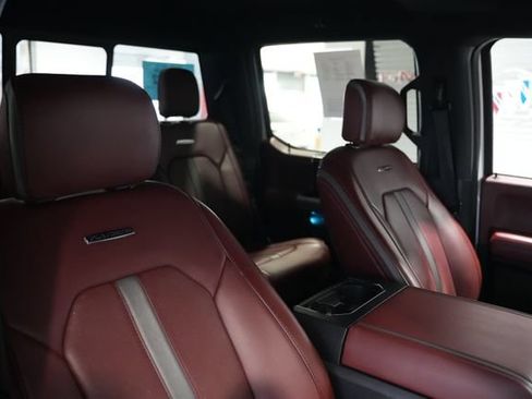 Used 2019 Ford F150 Platinum w/ Equipment Group 701A Luxury AWD/4WD image 22