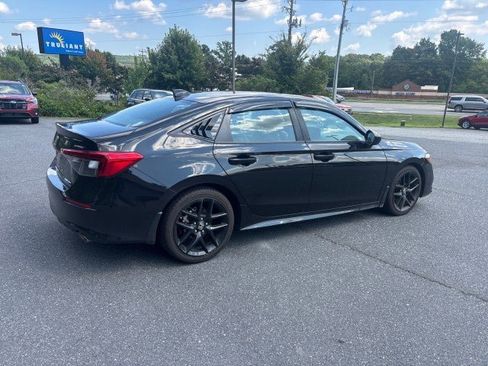 Used 2024 Honda Civic Sport image 6