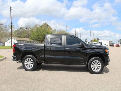 Used 2025 Chevrolet Silverado 1500 Custom AWD/4WD image 10