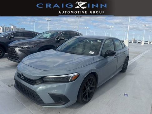 Used 2022 Honda Civic Sport image 1