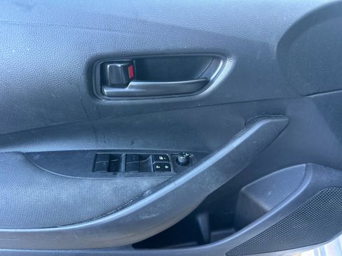 Used 2025 Toyota Corolla LE image 10