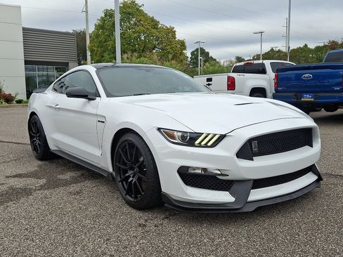 Used 2017 Ford Mustang Shelby GT350 w/ Electronics Package image 2