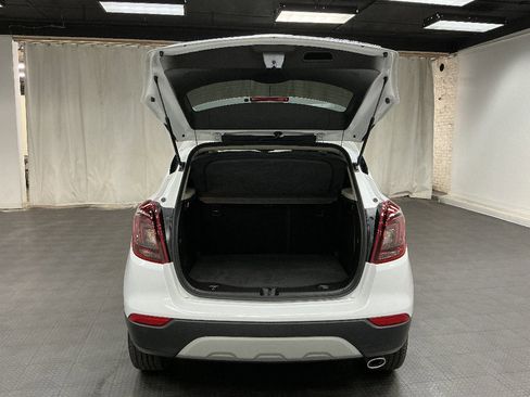 Used 2022 Buick Encore Preferred w/ Safety Package image 23