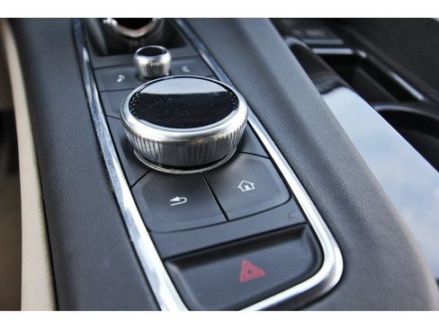 Certified 2023 Cadillac Escalade Premium Luxury w/ Performance Package AWD/4WD image 27