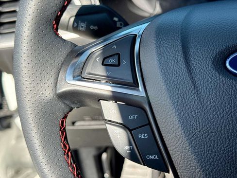 Certified 2023 Ford Edge ST-Line AWD/4WD image 23