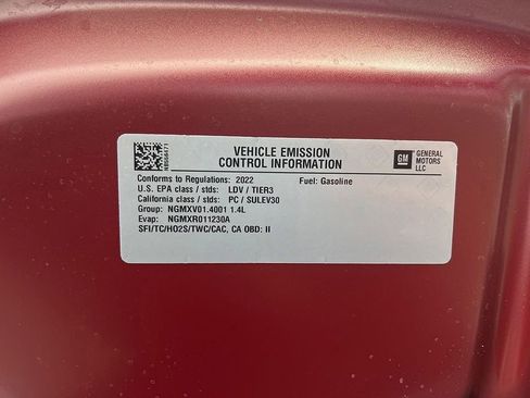 Used 2022 Chevrolet Trax LT w/ LT Convenience Package image 56