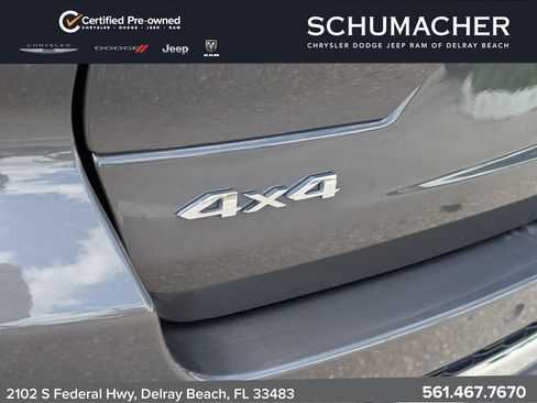 Certified 2024 Jeep Grand Cherokee Limited AWD/4WD image 15