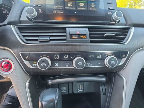 Used 2019 Honda Accord EX-L image 18