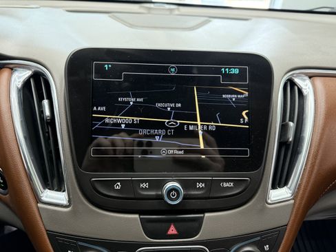 Used 2016 Chevrolet Malibu Premier image 17