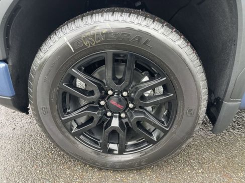 New 2026 GMC Sierra 1500 Elevation w/ Elevation Premium Package AWD/4WD image 34