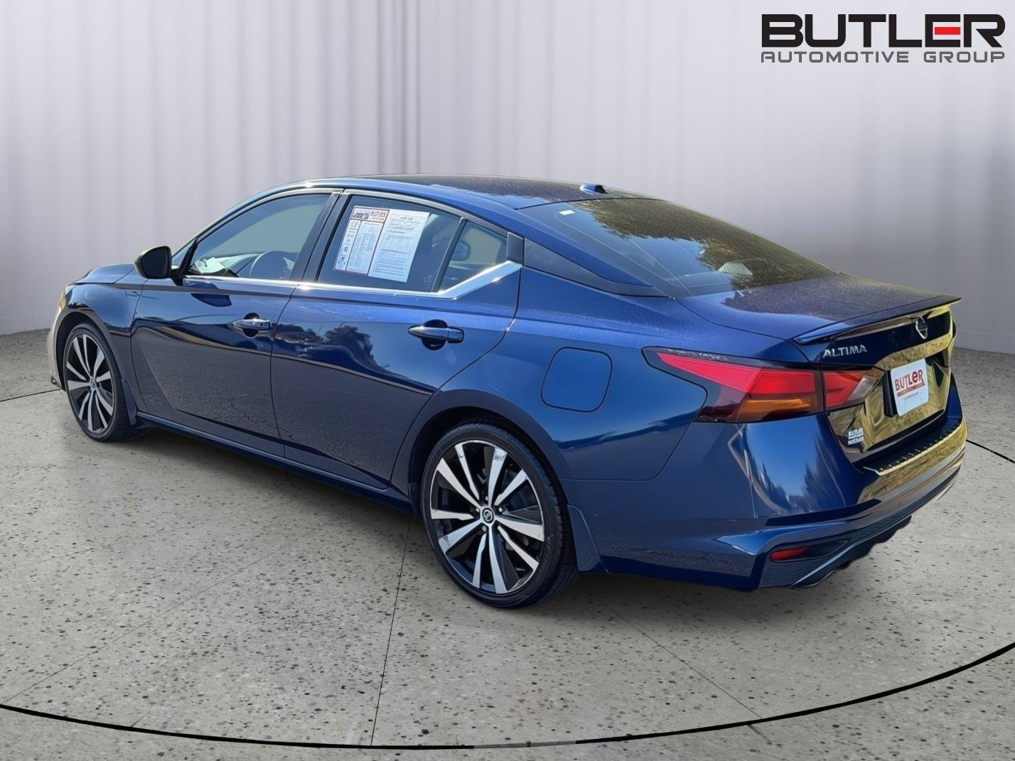 Used 2021 Nissan Altima 2.5 SR FWD image 4
