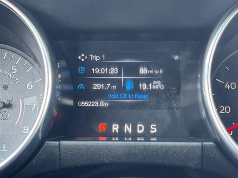 Used 2022 Ford Mustang Premium image 35