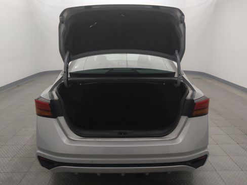 Used 2024 Nissan Altima 2.5 S FWD image 29