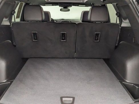 Used 2022 Chevrolet Blazer RS image 8