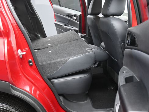 Used 2024 Mitsubishi Eclipse Cross SE AWD/4WD image 22