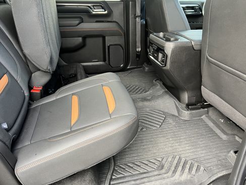 Used 2024 GMC Sierra 3500 AT4 w/ AT4 Premium Plus Package image 20