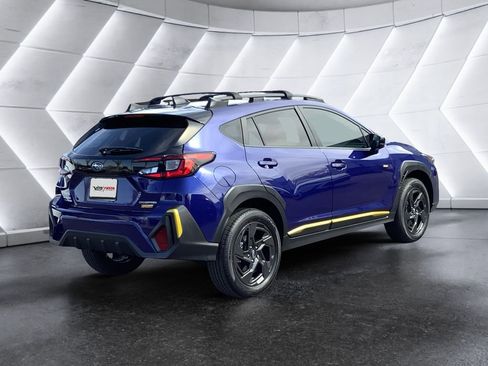 Used 2025 Subaru Crosstrek 2.5i Sport w/ Crosstrek Mirror Package image 4