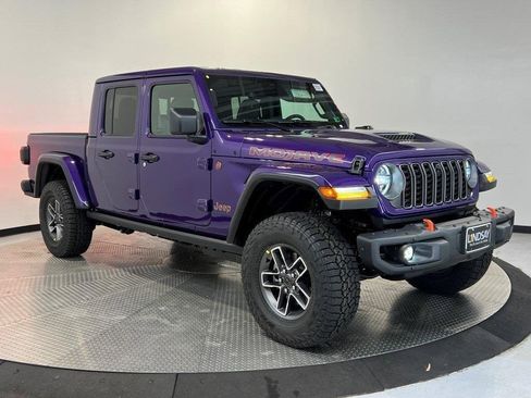 New 2026 Jeep Gladiator Mojave image 1