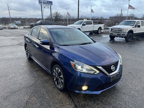 Used 2017 Nissan Sentra SR image 1