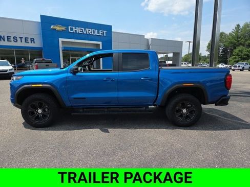 Used 2024 GMC Canyon Elevation w/ Convenience Package AWD/4WD image 6