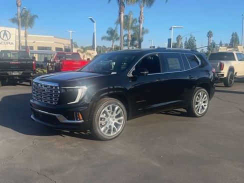 New 2026 GMC Acadia Denali image 4