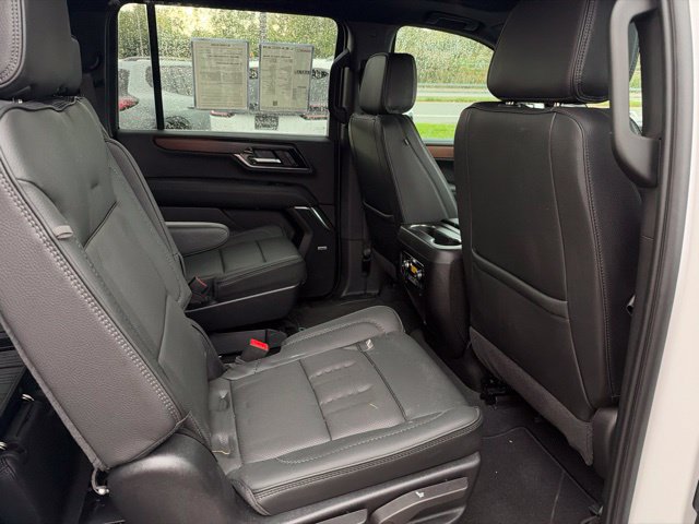 Used 2026 GMC Yukon XL Denali w/ Sun & Power Step Package AWD/4WD image 14