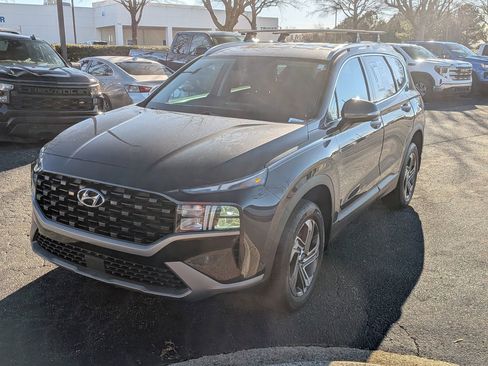 Used 2023 Hyundai Santa Fe SEL w/ Cargo Package image 5