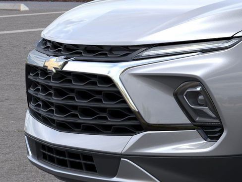 New 2026 Chevrolet Blazer LT w/ Convenience Package FWD image 23