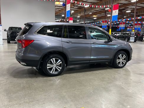 Used 2017 Honda Pilot EX-L image 6
