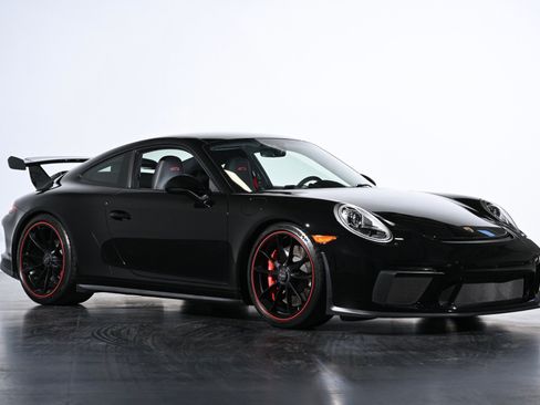 Used 2018 Porsche 911 GT3 RWD image 8