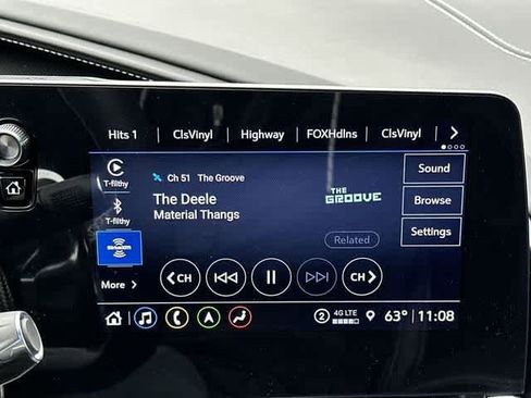 Used 2023 Chevrolet Corvette Stingray Premium Cpe w/ Body-Color Dual Roof Package RWD image 11