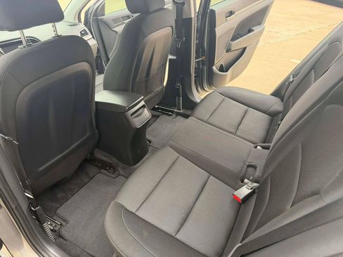 Used 2018 Hyundai Elantra Value Edition w/ Cargo Package image 16