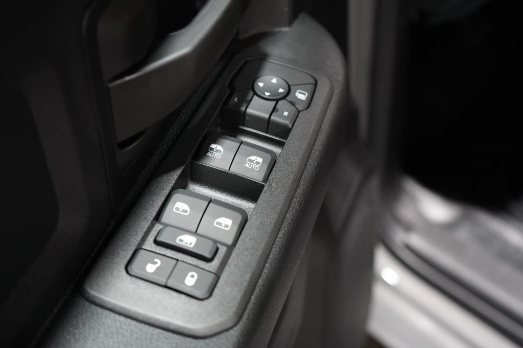 New 2027 RAM 3500 Tradesman AWD/4WD image 16