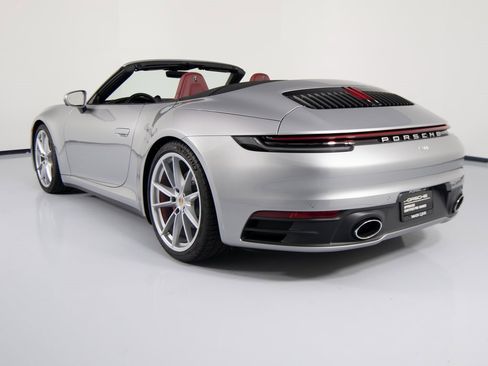 Certified 2024 Porsche 911 Carrera S image 9