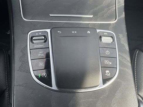 Used 2022 Mercedes-Benz GLC 300 4MATIC image 33