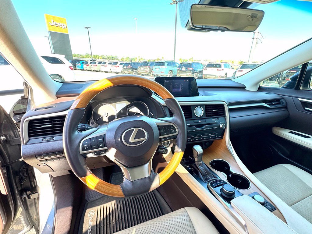 Used 2017 Lexus RX 350 FWD w/ Premium Package image 11